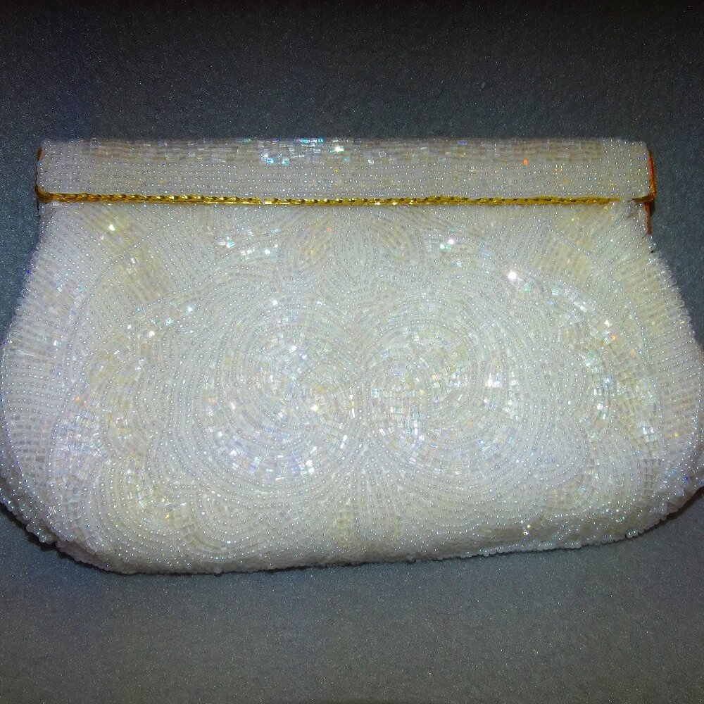 Carolyne Barton white Beaded Purse Evening Bag Clutch Vintage